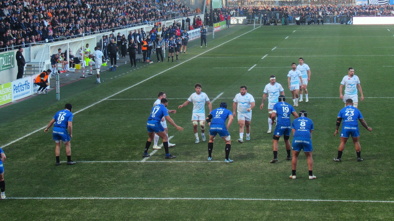 Les joueurs du MHR lors d'un match de Top 14