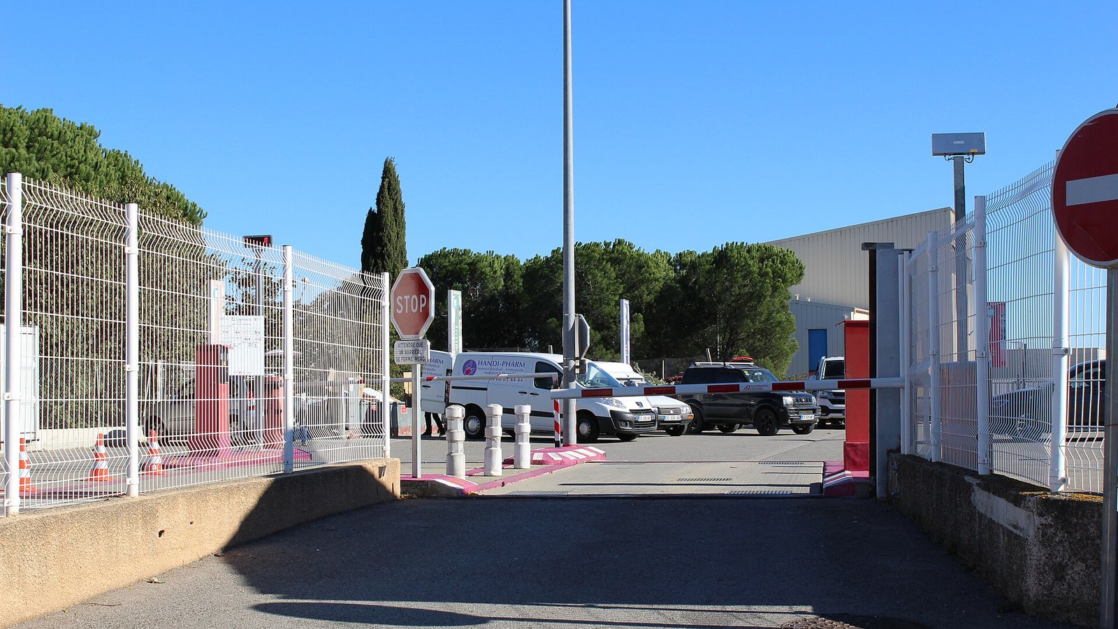 Entrée d'une déchèterie