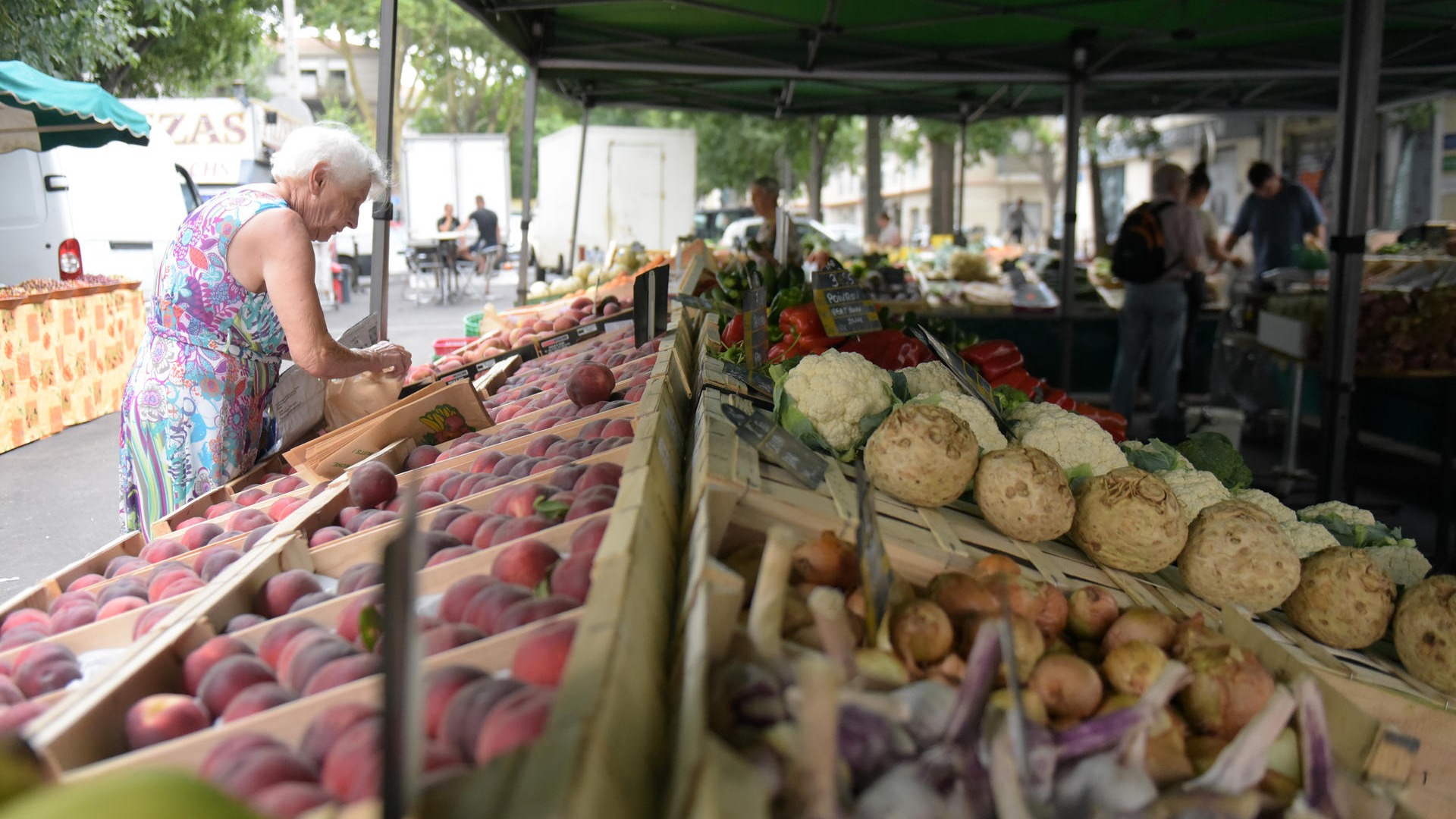 Le marché des Beaux-Arts à Montpellier, cœur du commerce de proximité du quartier
