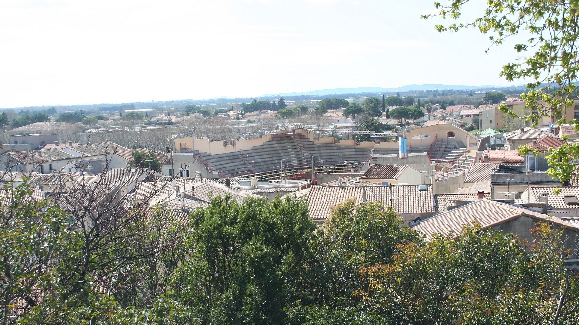 Les arènes de Mauguio, théâtre des courses camarguaises de la fête votive