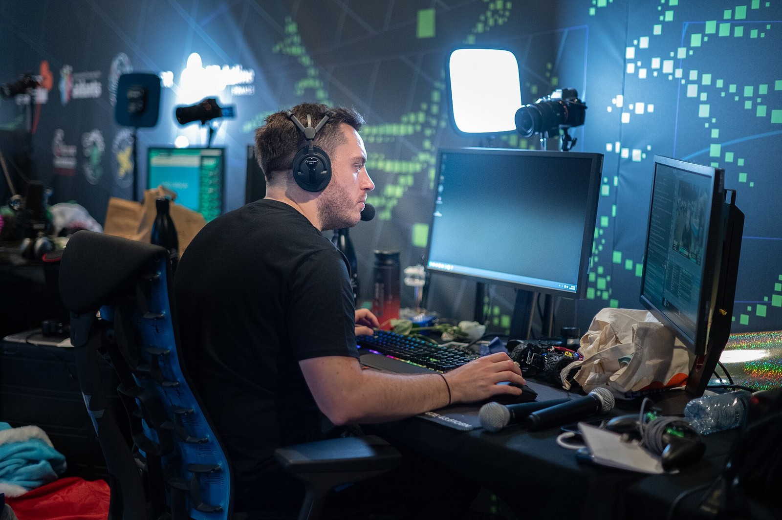 ZeratoR a son poste de streaming lors du ZEvent 2025